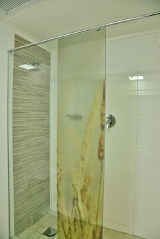Cresta Oasis
