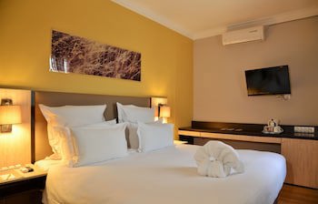Cresta Oasis