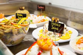 Diamond Coast Hotel