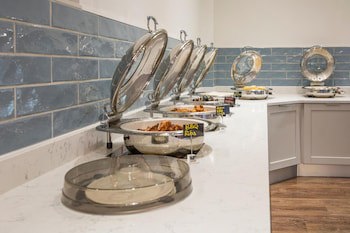 Diamond Coast Hotel