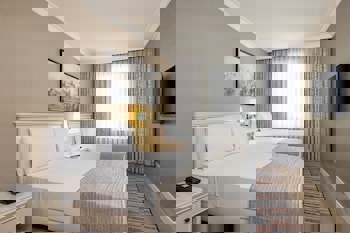 Elite World Prestige