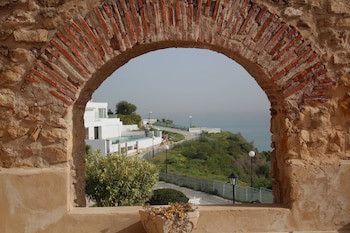 Golden Carthage Residence