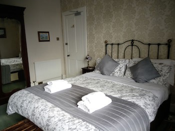 Dunallan House