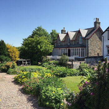 Dunallan House