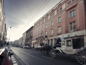 Abella Suites & Apartments By Artery Hotels