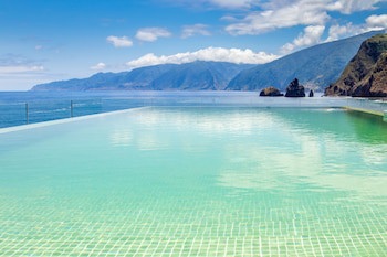 Aqua Natura Bay