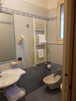 Hotel Dina galeri fotoğrafı