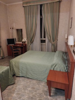 Hotel Dina fotoğrafı