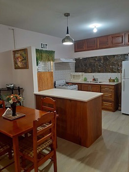 Greenhaven Cottage B&B
