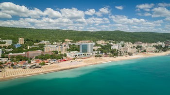 International Hotel Casino & Tower Suites