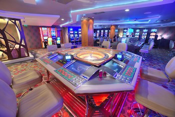 International Hotel Casino & Tower Suites
