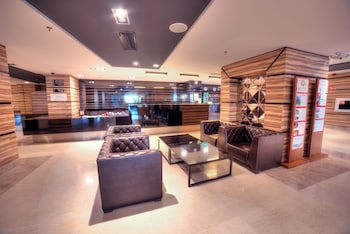 International Hotel Casino & Tower Suites