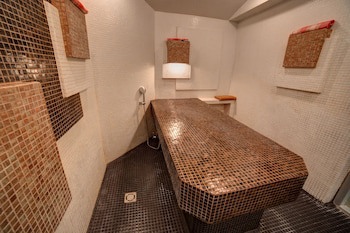 International Hotel Casino & Tower Suites
