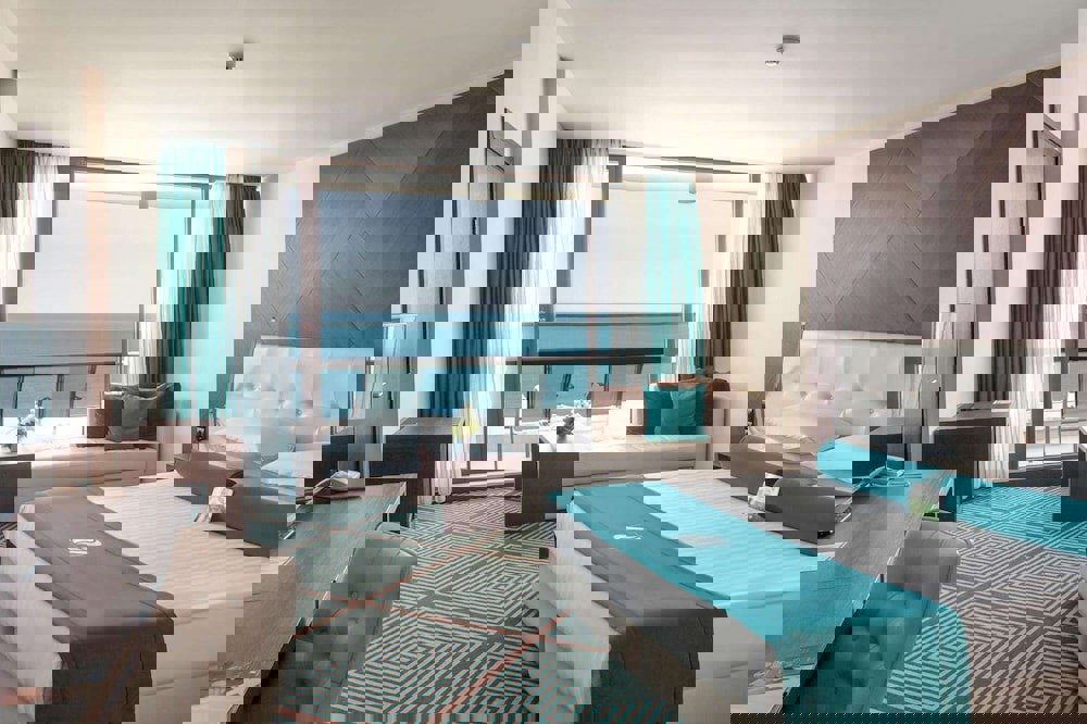 INTERNATIONAL Hotel Casino & Tower Suites