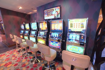 International Hotel Casino & Tower Suites