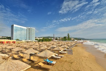 International Hotel Casino & Tower Suites