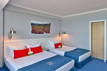 International Hotel Casino & Tower Suites