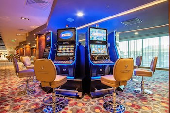 International Hotel Casino & Tower Suites