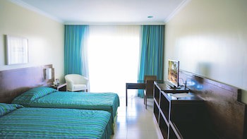 Bahia Plaza Hotel