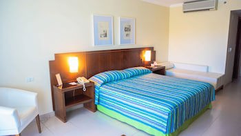 Bahia Plaza Hotel