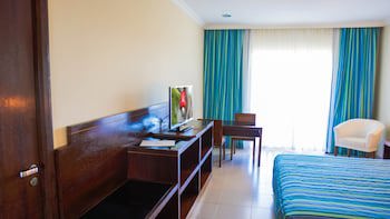 Bahia Plaza Hotel
