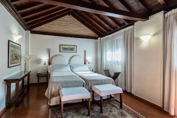 Casa Morisca Hotel Boutique