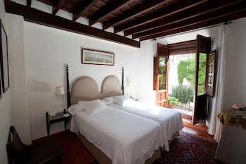 Casa Morisca Hotel Boutique