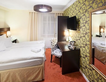 Pytloun Design Self Check-In Hotel