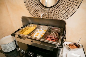 Pytloun Design Self Check-In Hotel