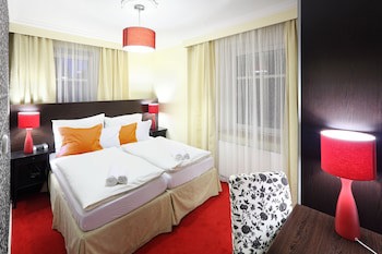 Pytloun Design Self Check-In Hotel