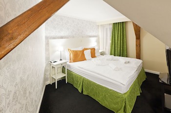 Pytloun Design Self Check-In Hotel