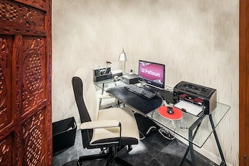Pytloun Design Self Check-In Hotel
