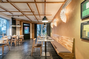 Pytloun Design Self Check-In Hotel