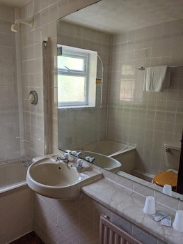 Balmoral Lodge Hotel