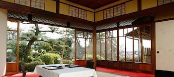 Gamagori Classic Hotel
