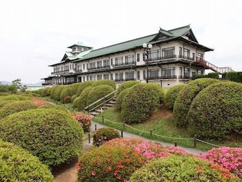 Gamagori Classic Hotel