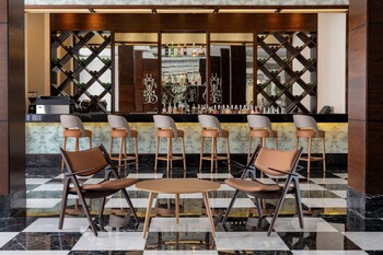 Jaz Crystal, Almaza Bay