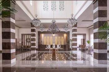 Jaz Crystal, Almaza Bay