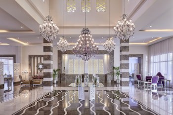 Jaz Crystal, Almaza Bay