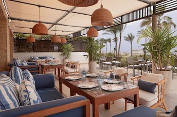 Jaz Crystal, Almaza Bay