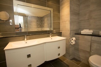 Carrickdale Hotel & Spa