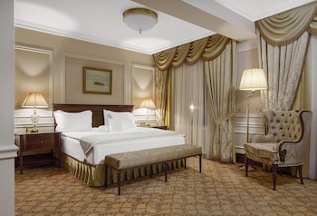 Nobil Luxury Boutique Hotel