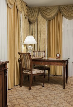 Nobil Luxury Boutique Hotel