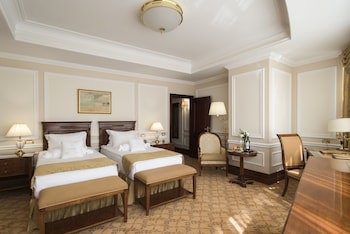 Nobil Luxury Boutique Hotel