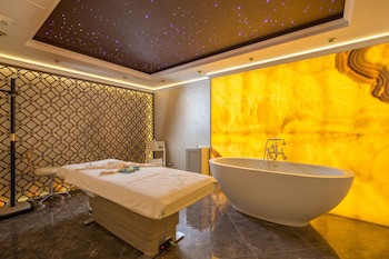 Nobil Luxury Boutique Hotel
