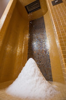 Nobil Luxury Boutique Hotel