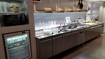 Casablanca Suites & Spa