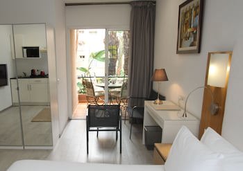 Casablanca Suites & Spa