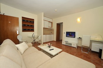 Casablanca Suites & Spa