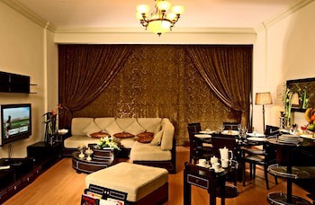 Al Safir Hotel & Tower